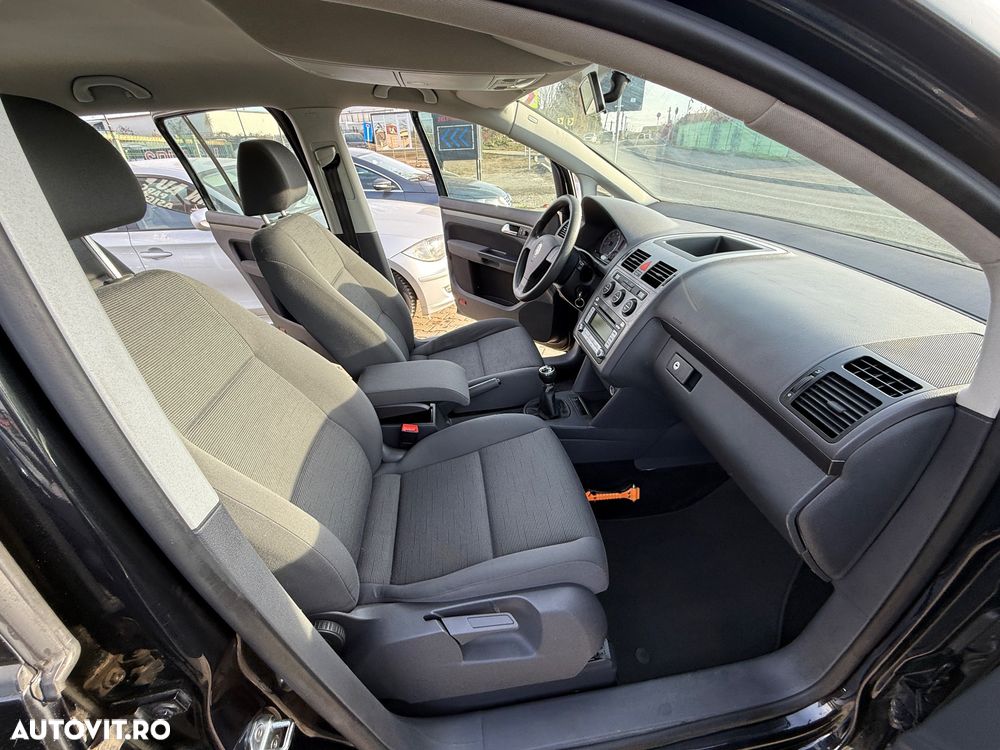 Volkswagen Touran 1.4 TSI Comfortline - 8