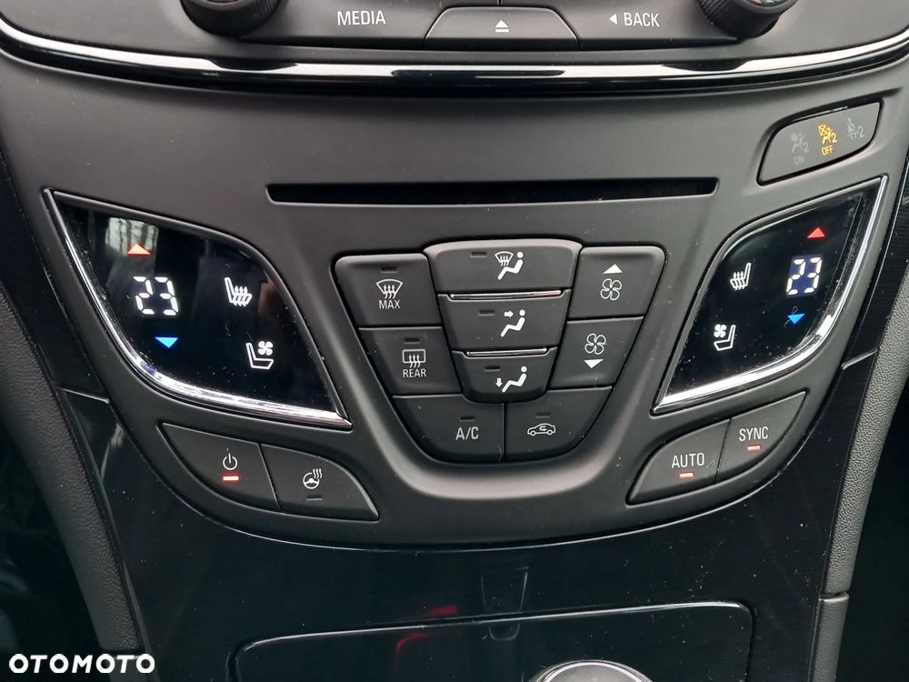 Opel Insignia 2.0 CDTI 4x4 Automatik Innovation - 21