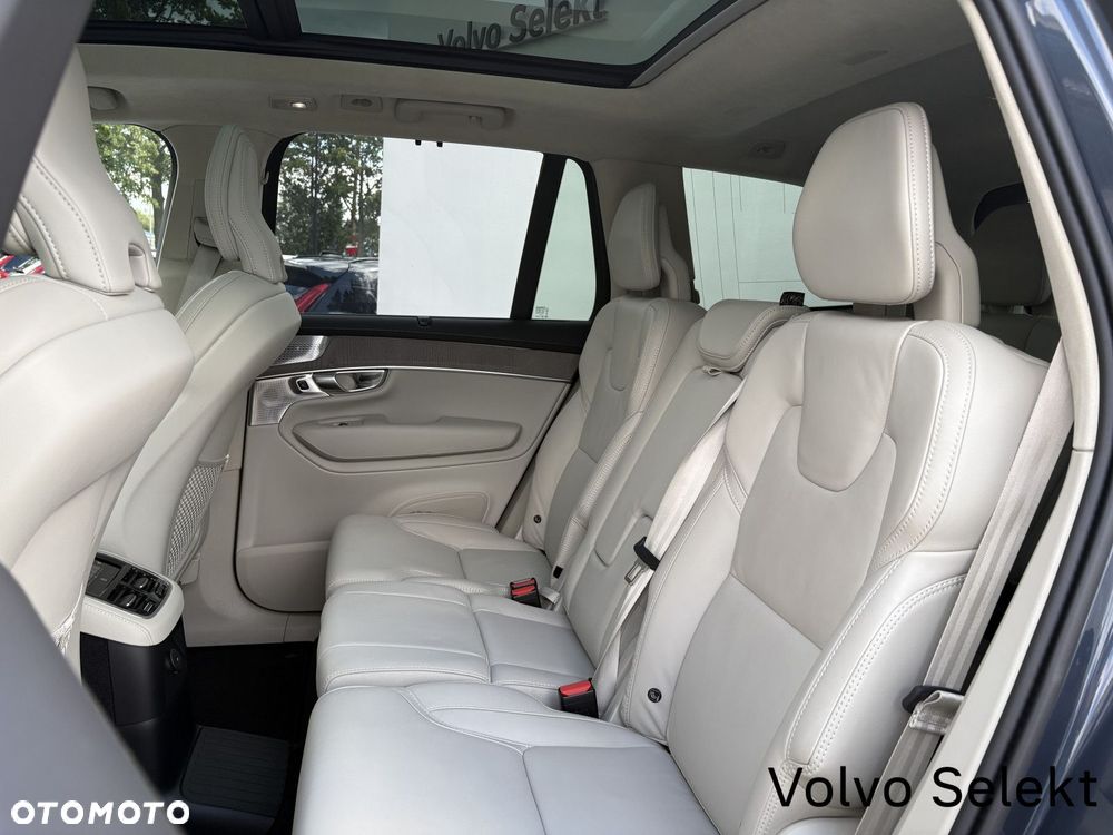 Volvo XC 90 - 27