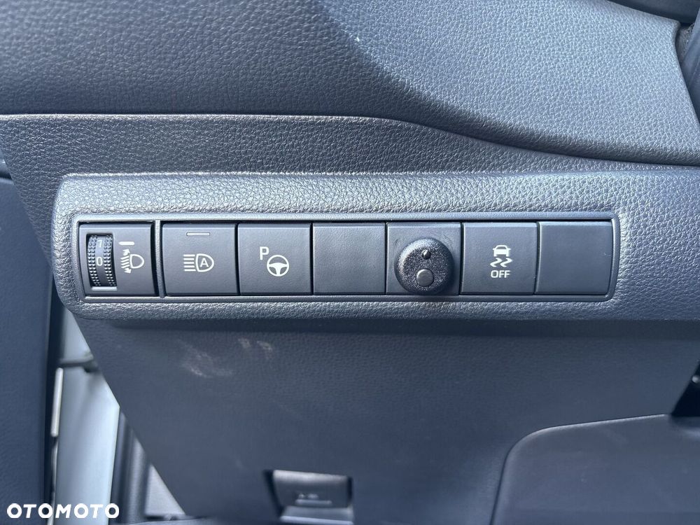 Toyota Corolla 1.8 Hybrid Comfort - 18