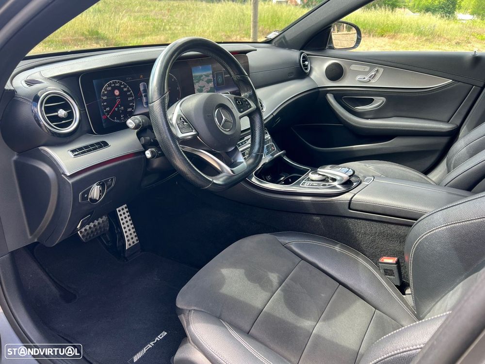 Mercedes-Benz E 220 d AMG - 14