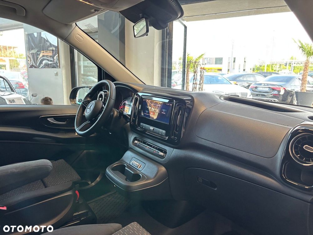 Mercedes-Benz Vito - 31