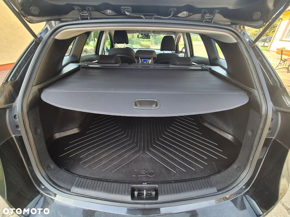 Hyundai i30 1.6 CRDi Premium - 19