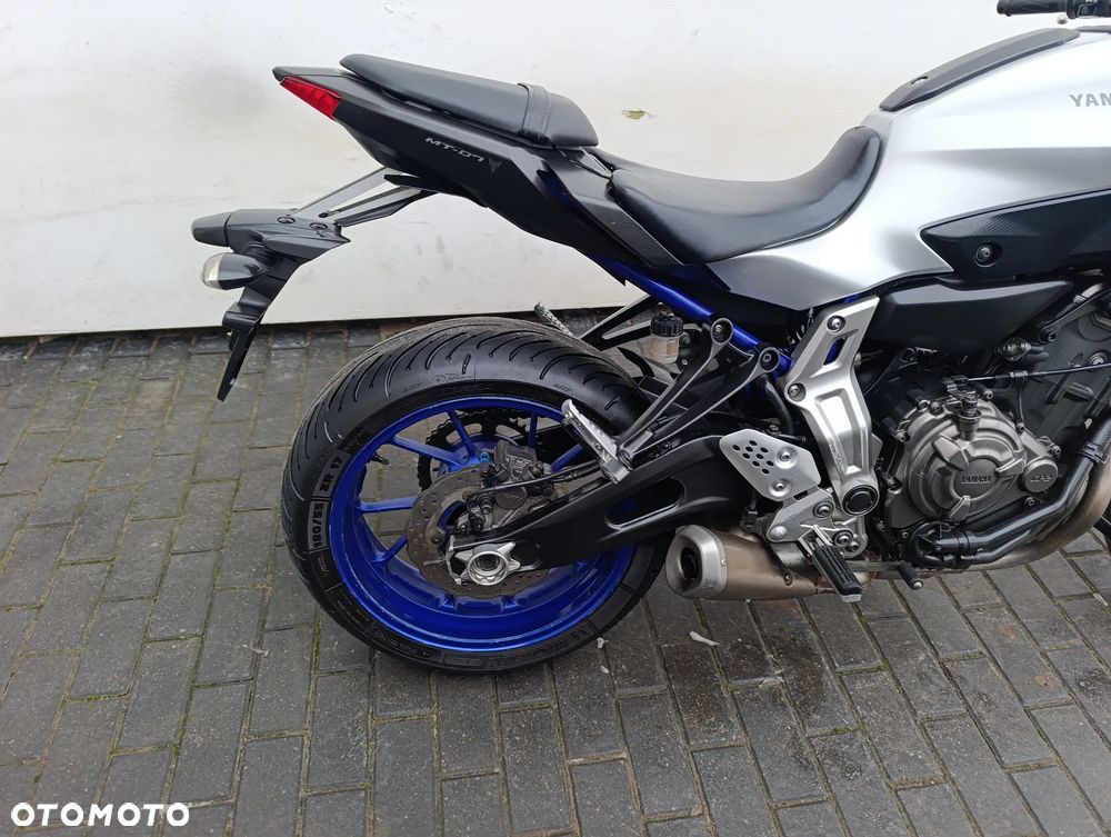 Yamaha MT - 20