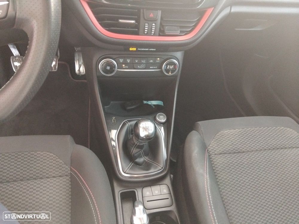 Ford Fiesta 1.0 EcoBoost ST-Line - 11