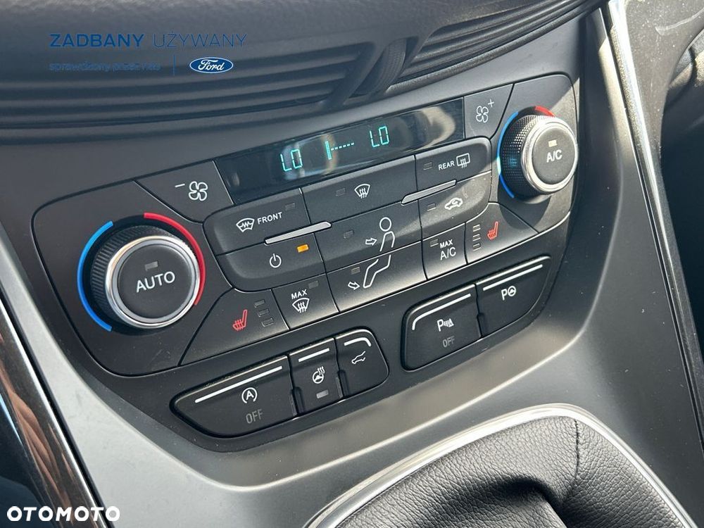 Ford Kuga - 16