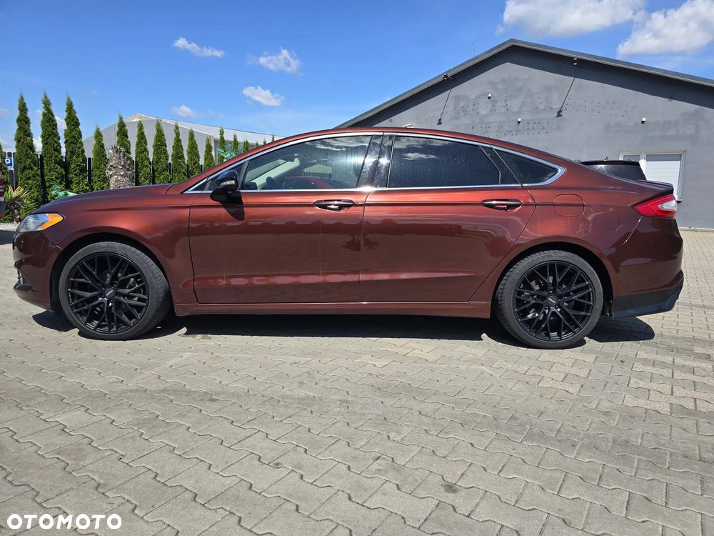 Ford Fusion - 28