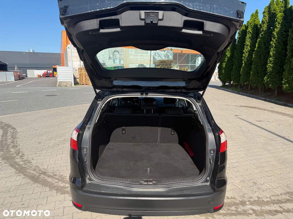 Ford Focus - 8