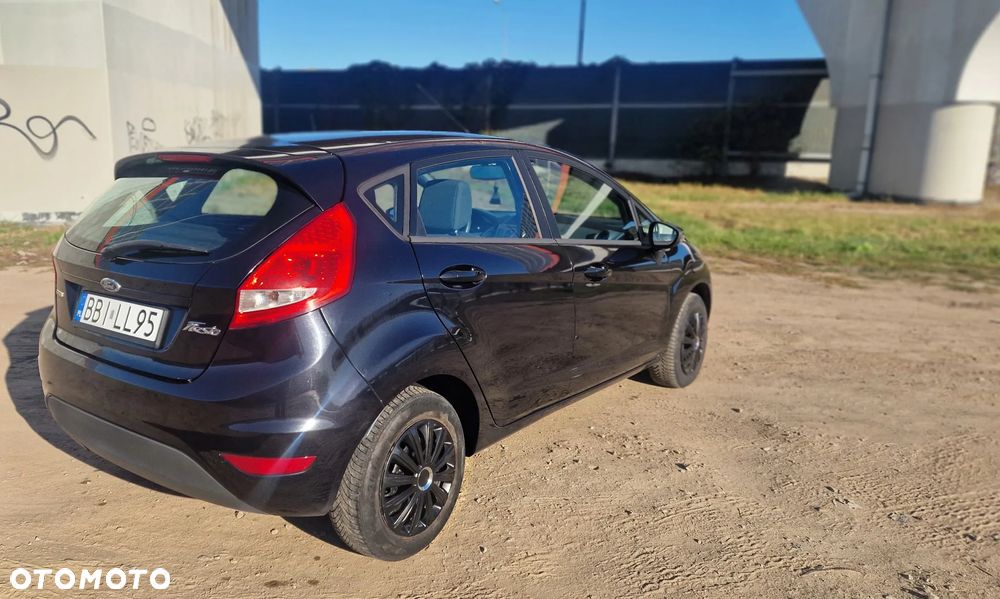 Ford Fiesta - 4