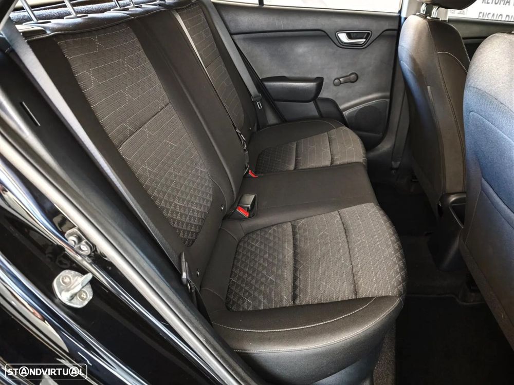 Kia Rio 1.2 CVVT LX - 20