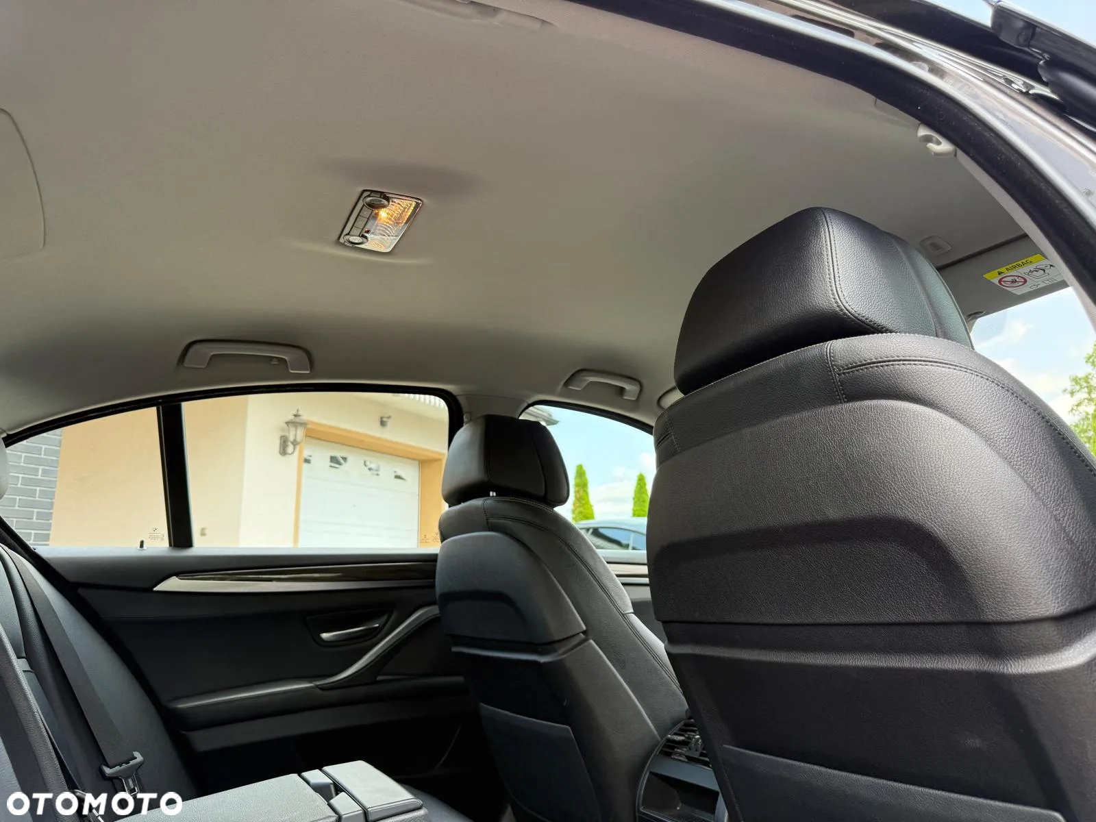 BMW Seria 5 525d Sport-Aut Luxury Line - 15