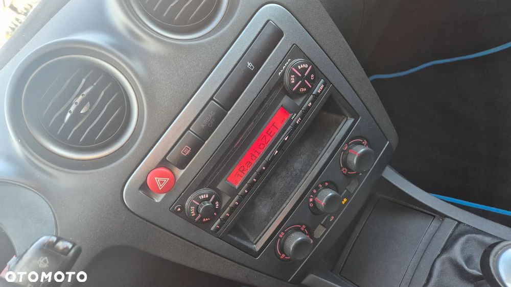 Seat Ibiza 1.4 16V Comfort Edition - 14