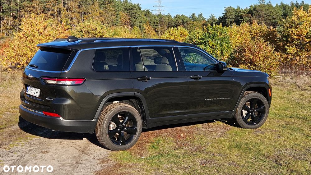 Jeep Grand Cherokee - 13