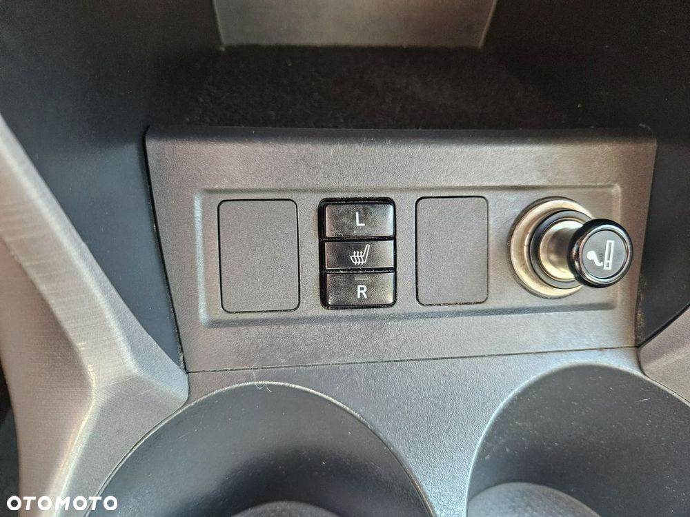 Toyota RAV4 - 9