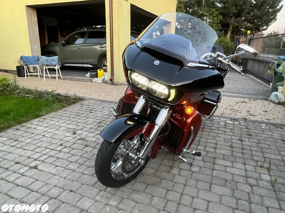 Harley-Davidson Touring Road Glide - 3