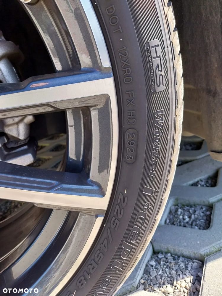 BMW Seria 3 318i M Sport - 36