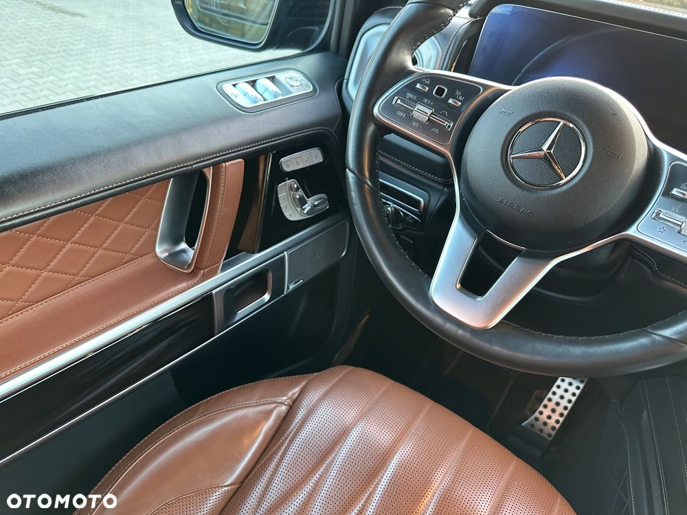 Mercedes-Benz Klasa G 500 9G-TRONIC - 19