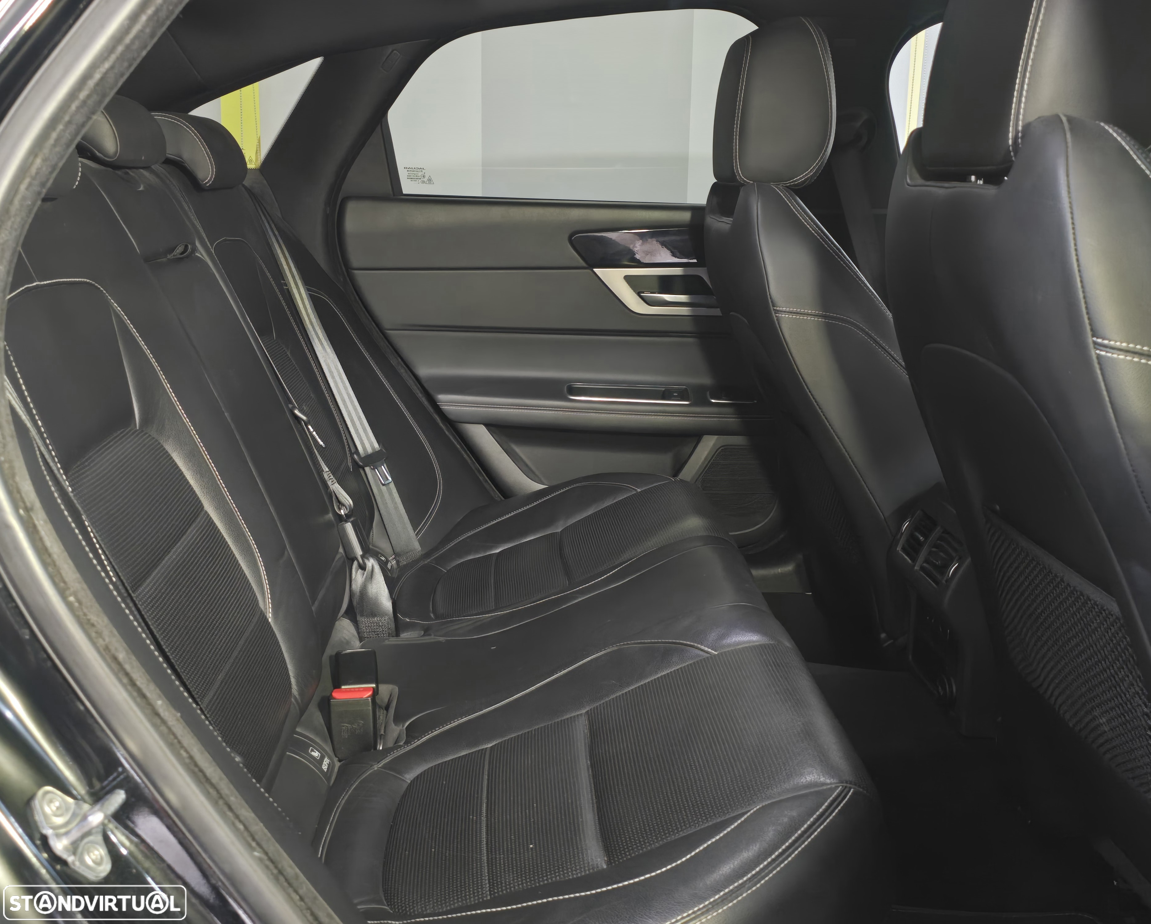 Jaguar XF 2.0 D R-Sport Aut. - 10
