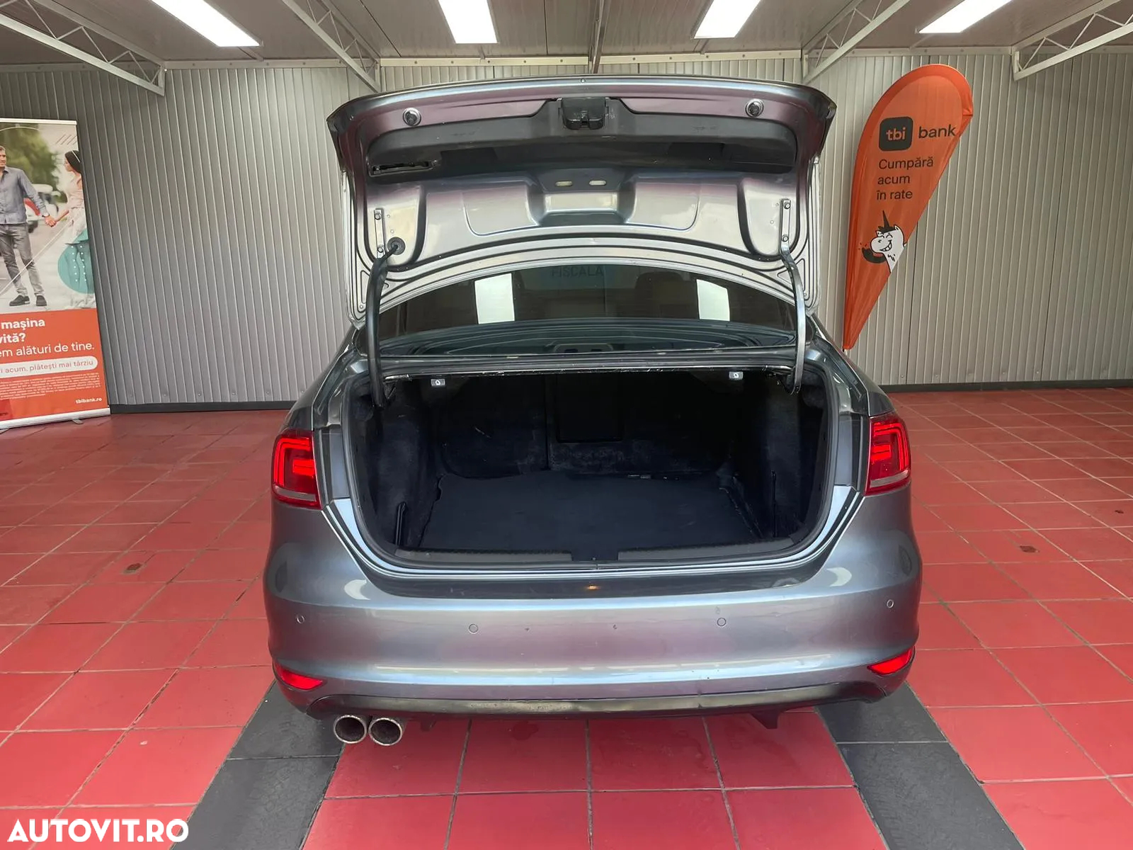Volkswagen Jetta - 18