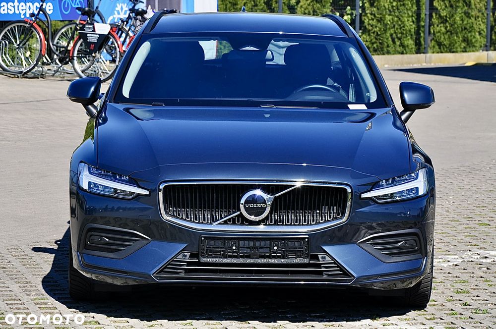 Volvo V60 B3 B Essential - 3