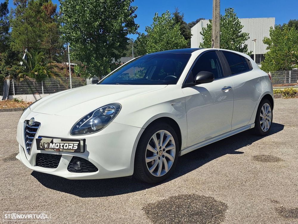 Alfa Romeo Giulietta 1.6 JTDM Distinctive - 4