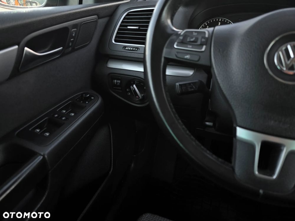 Volkswagen Sharan 2.0 TDI 4MOTION BlueMotion Technology Highline - 31