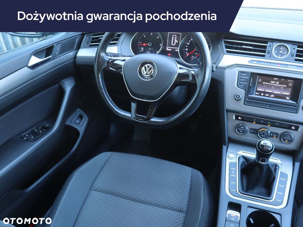 Volkswagen Passat Variant - 9
