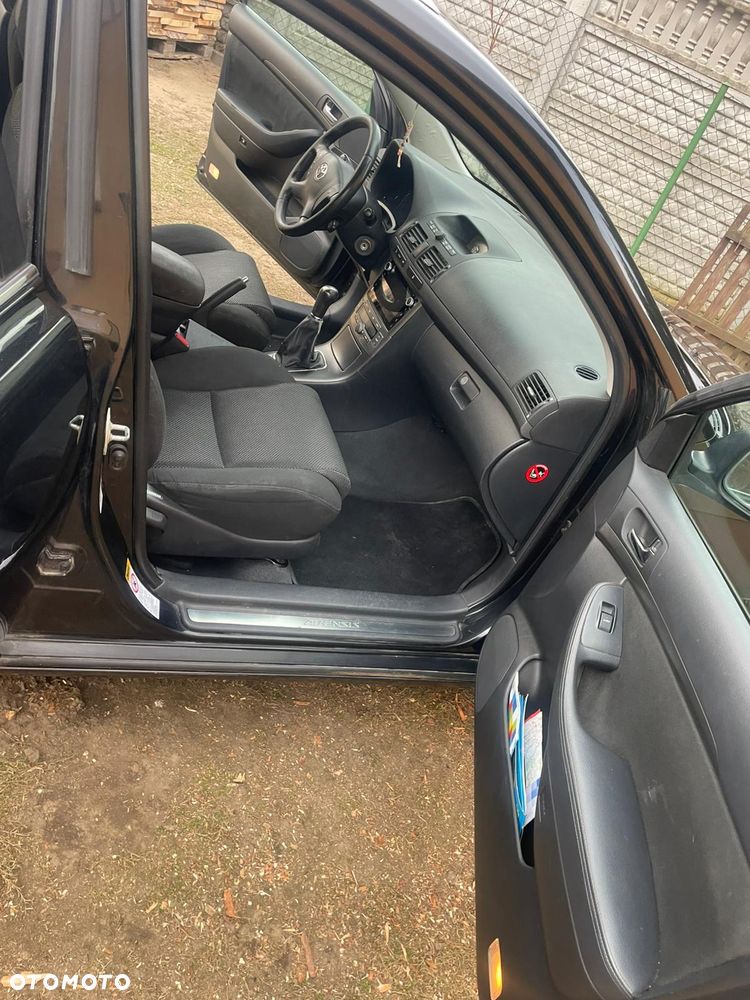 Toyota Avensis 1.8 VVT-i Luna - 8