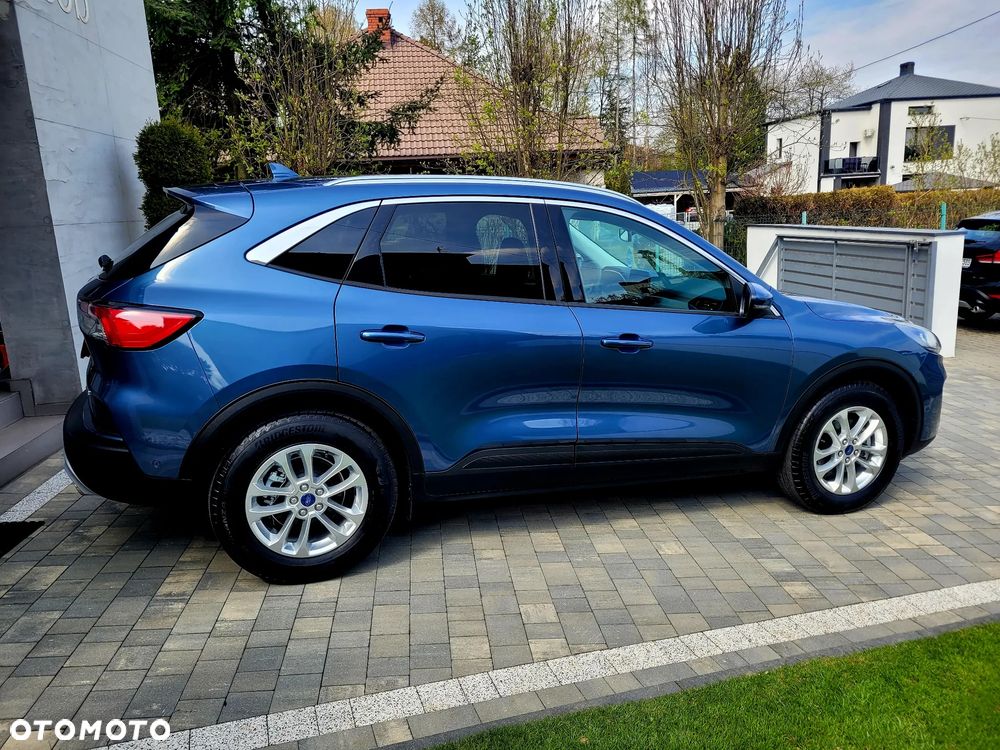 Ford Kuga - 5