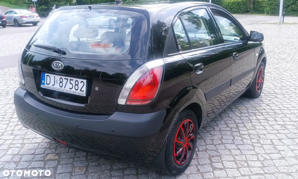 Kia Rio 1.5 CRDi Family - 9