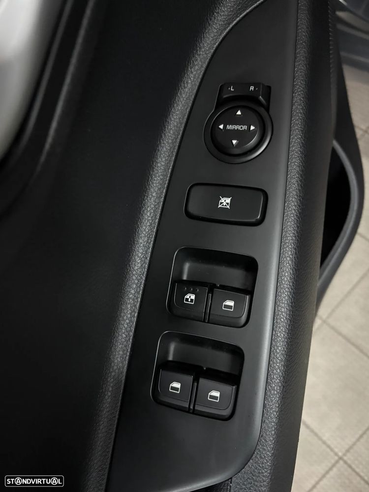 Kia Rio 1.2 CVVT Urban - 15