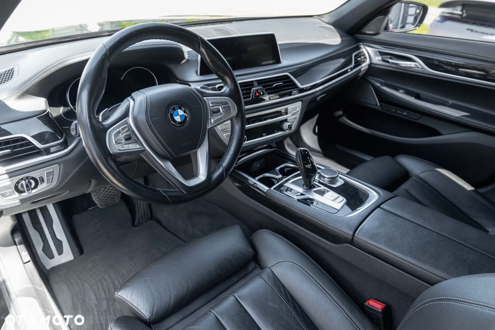 BMW Seria 7 730d xDrive - 26