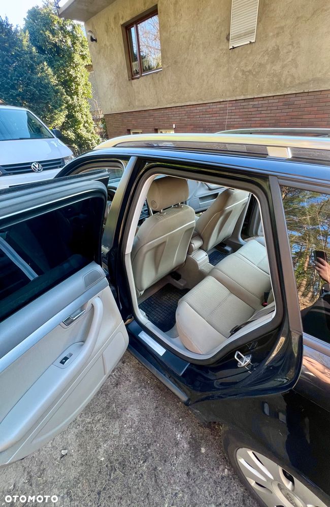 Audi A4 Avant 2.0 TDI - 7