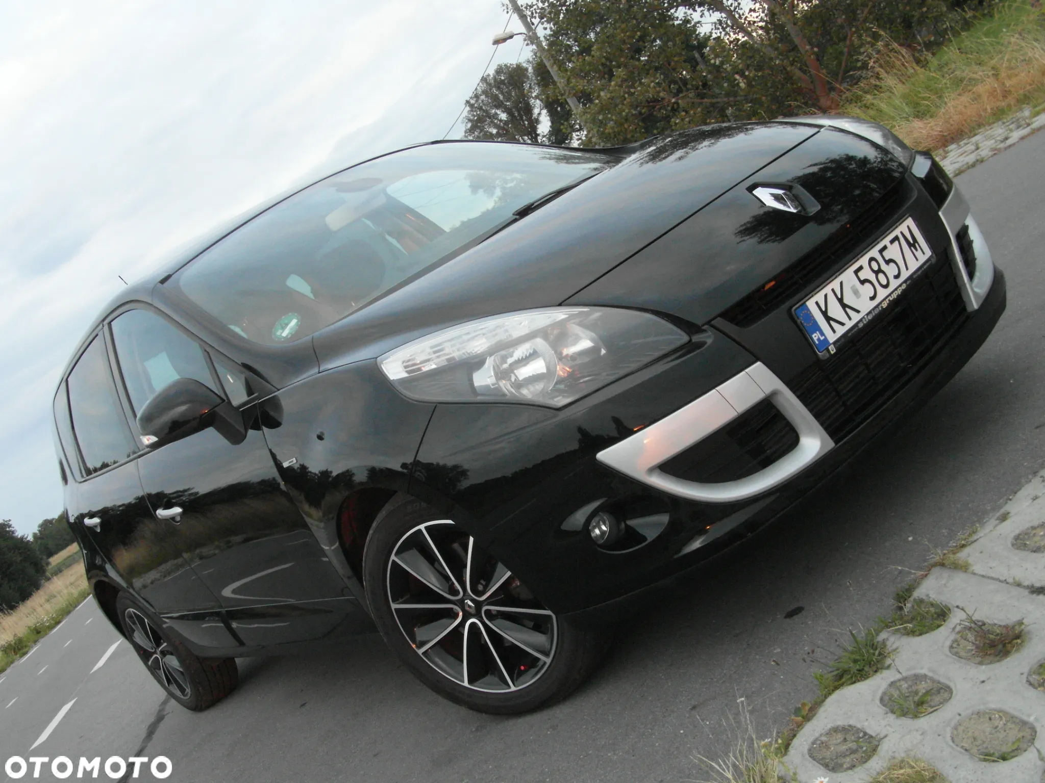 Renault Scenic TCe 130 Bose Edition - 12