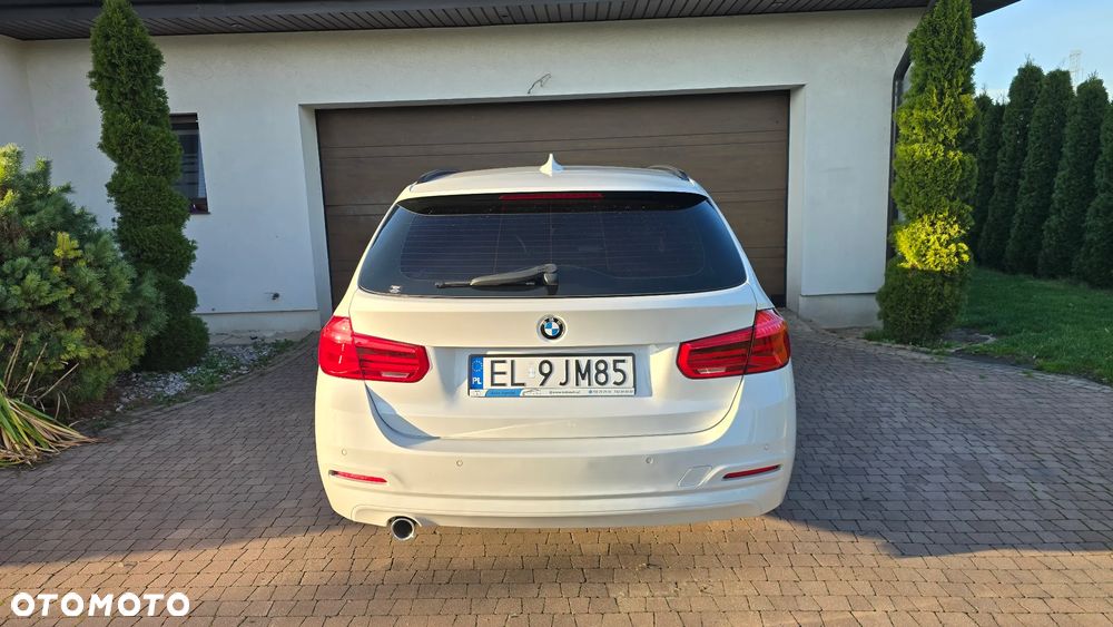 BMW Seria 3 318d - 8
