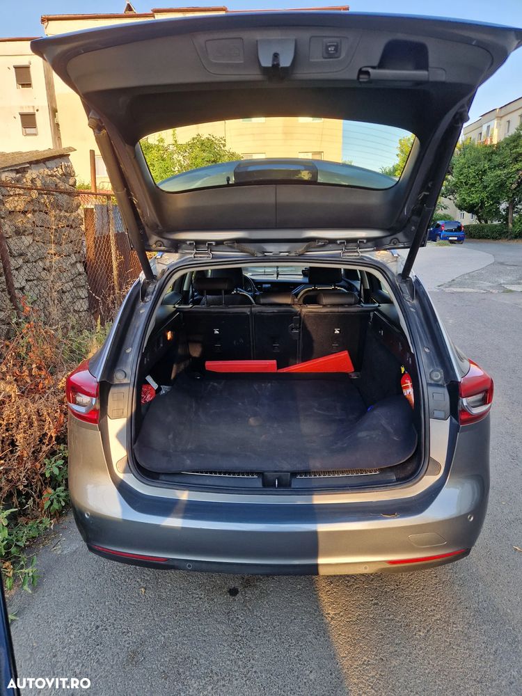 Opel Insignia - 9