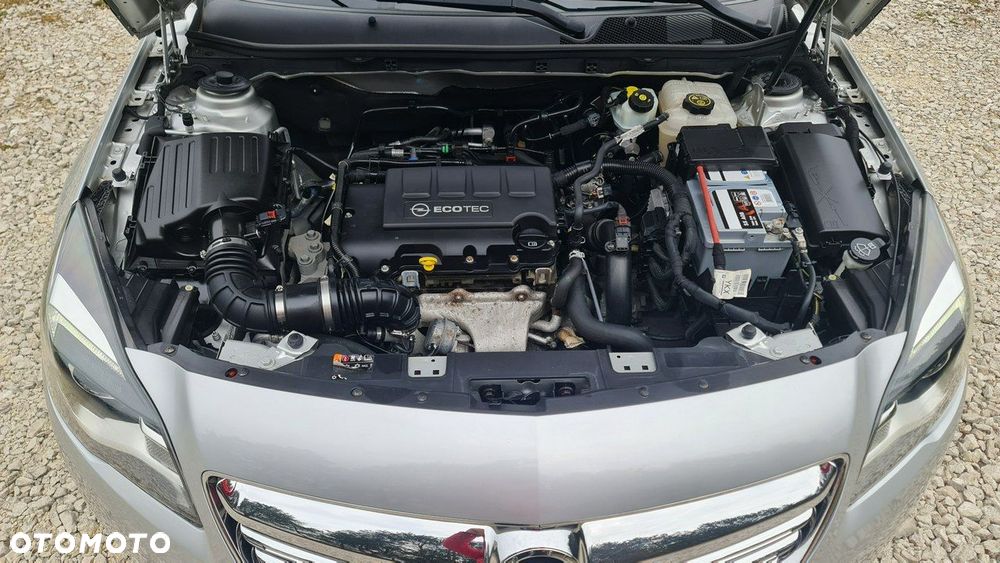Opel Insignia - 32