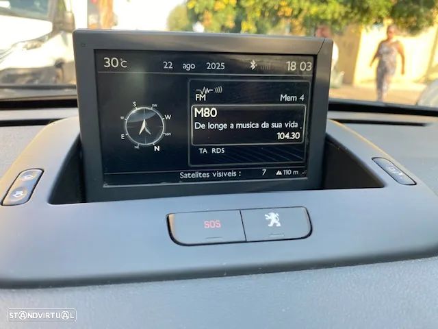 Peugeot 5008 1.6 BlueHDi Style EAT6 - 10