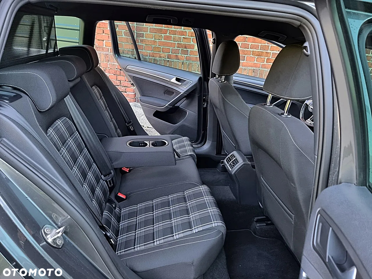 Volkswagen Golf - 7