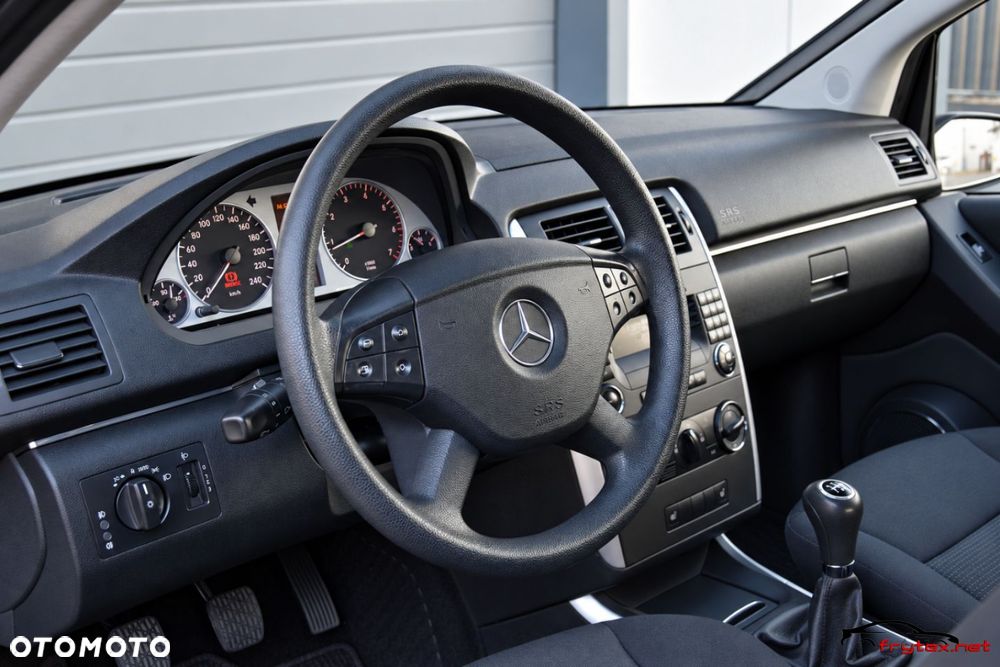 Mercedes-Benz Klasa B - 18