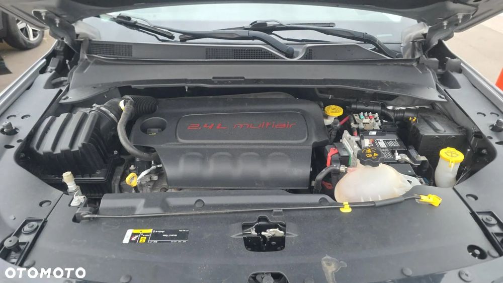 Jeep Compass 2.4I 4x4 Automatik Limited - 13