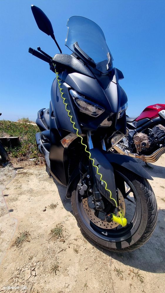 Yamaha X-Max - 2