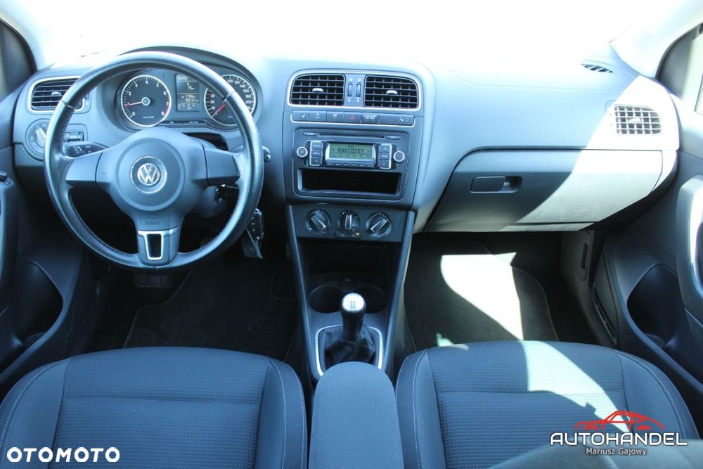 Volkswagen Polo - 7