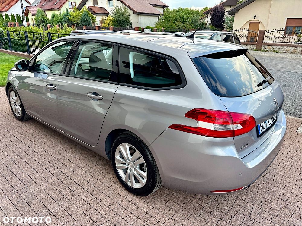 Peugeot 308 1.6 e-HDi Allure S&S - 13