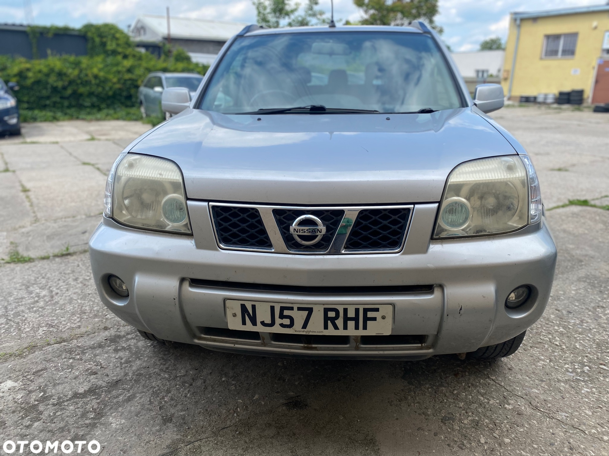 Nissan X-Trail - 4