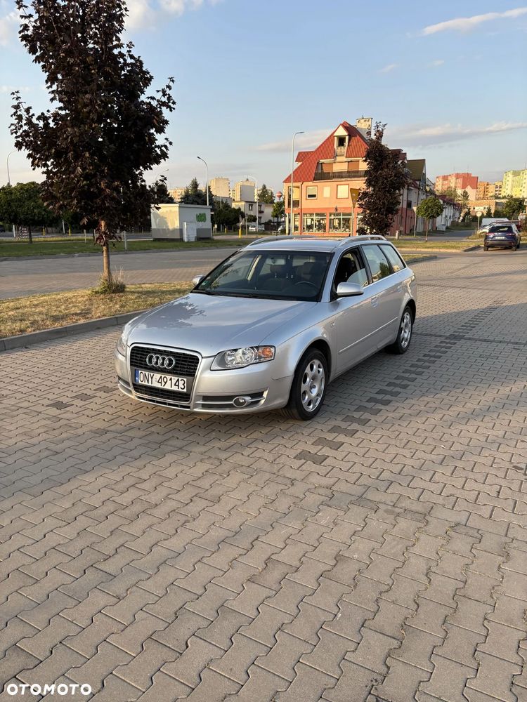 Audi A4 Avant - 1