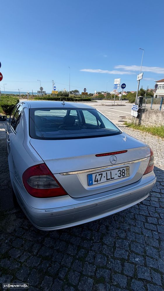 Mercedes-Benz E 220 - 3