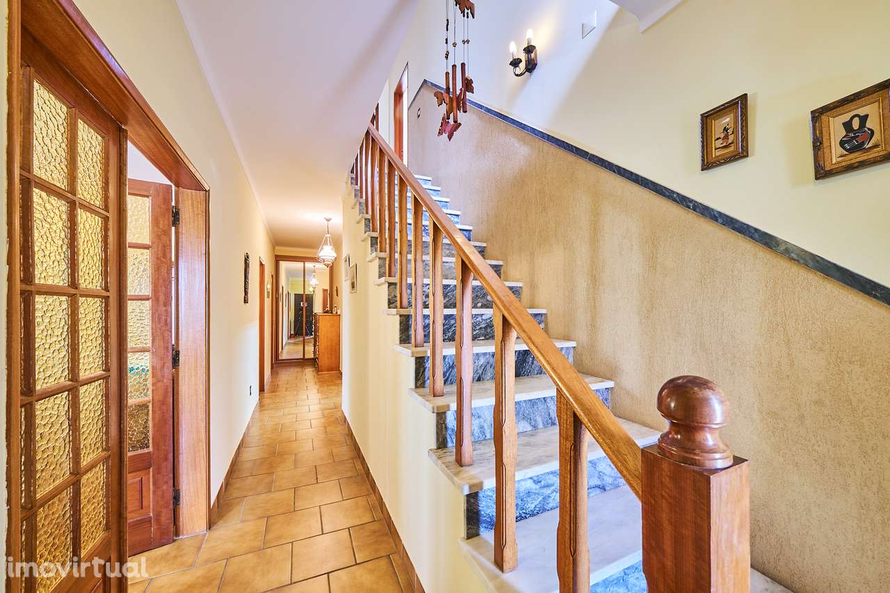Moradia Geminada 4 Quartos - Pinhal Novo - Grande imagem: 4/41