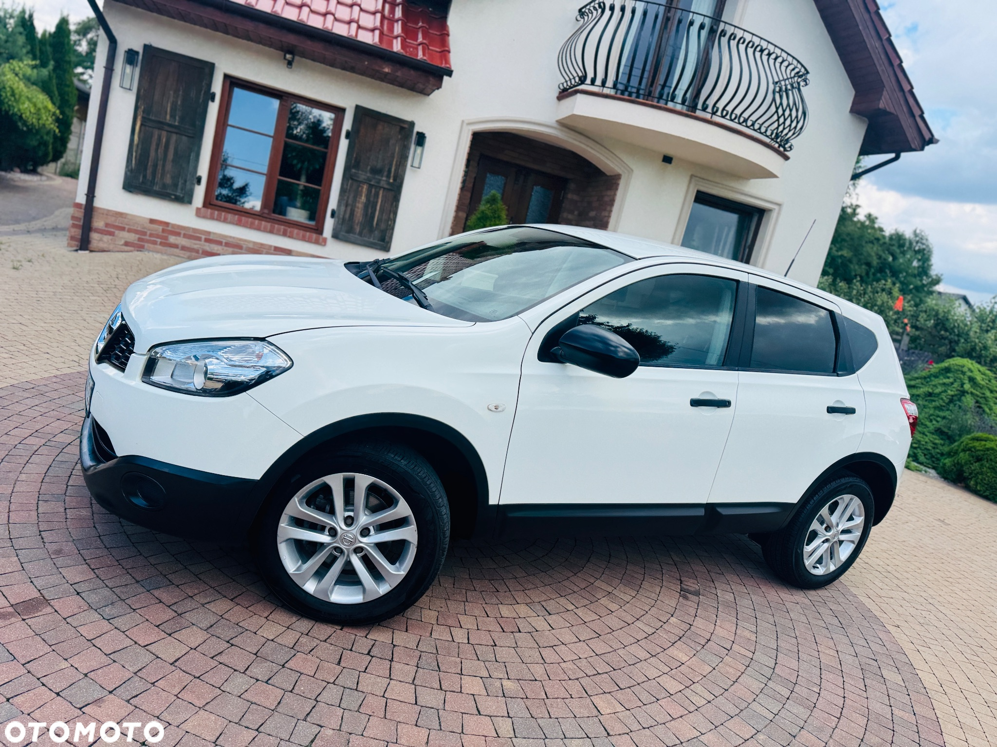 Nissan Qashqai 1.6 visia - 27