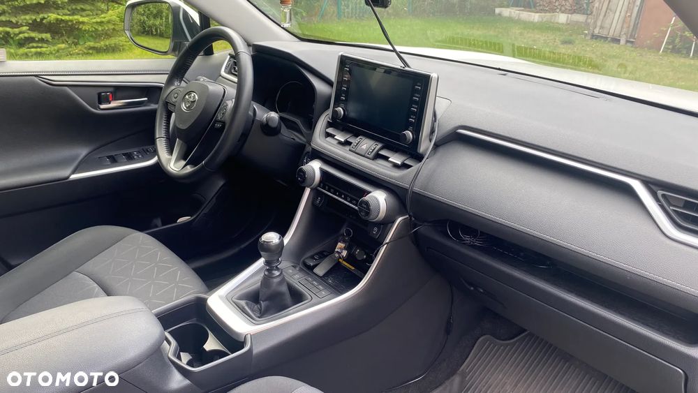 Toyota RAV4 2.0 Comfort 4x2 - 8